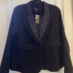 Brand new tuxedo blazer